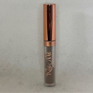 Kiss Me Matte Liquid Lipstick Midnight